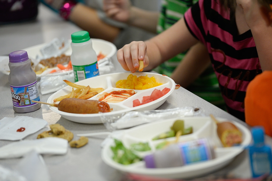 (Francisco Kjolseth  |  The Salt Lake Tribune)  Kids at Tolman Elementary in Bountiful have lunch on Friday, Sept. 13, 2019.