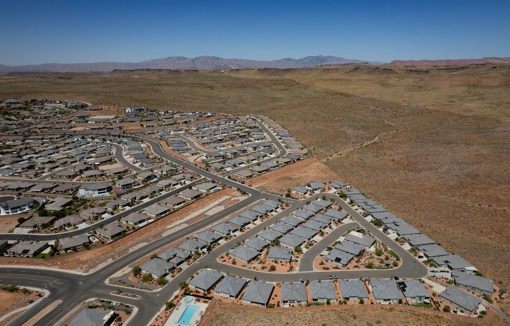 (Francisco Kjolseth | The Salt Lake Tribune) The eastern access point for the proposed Northern Corridor Highway in St. George on Wednesday, June 12, 2024. In her State of the City Address Tuesday, Mayor Michele Randall said approval for the road will be a top priority.