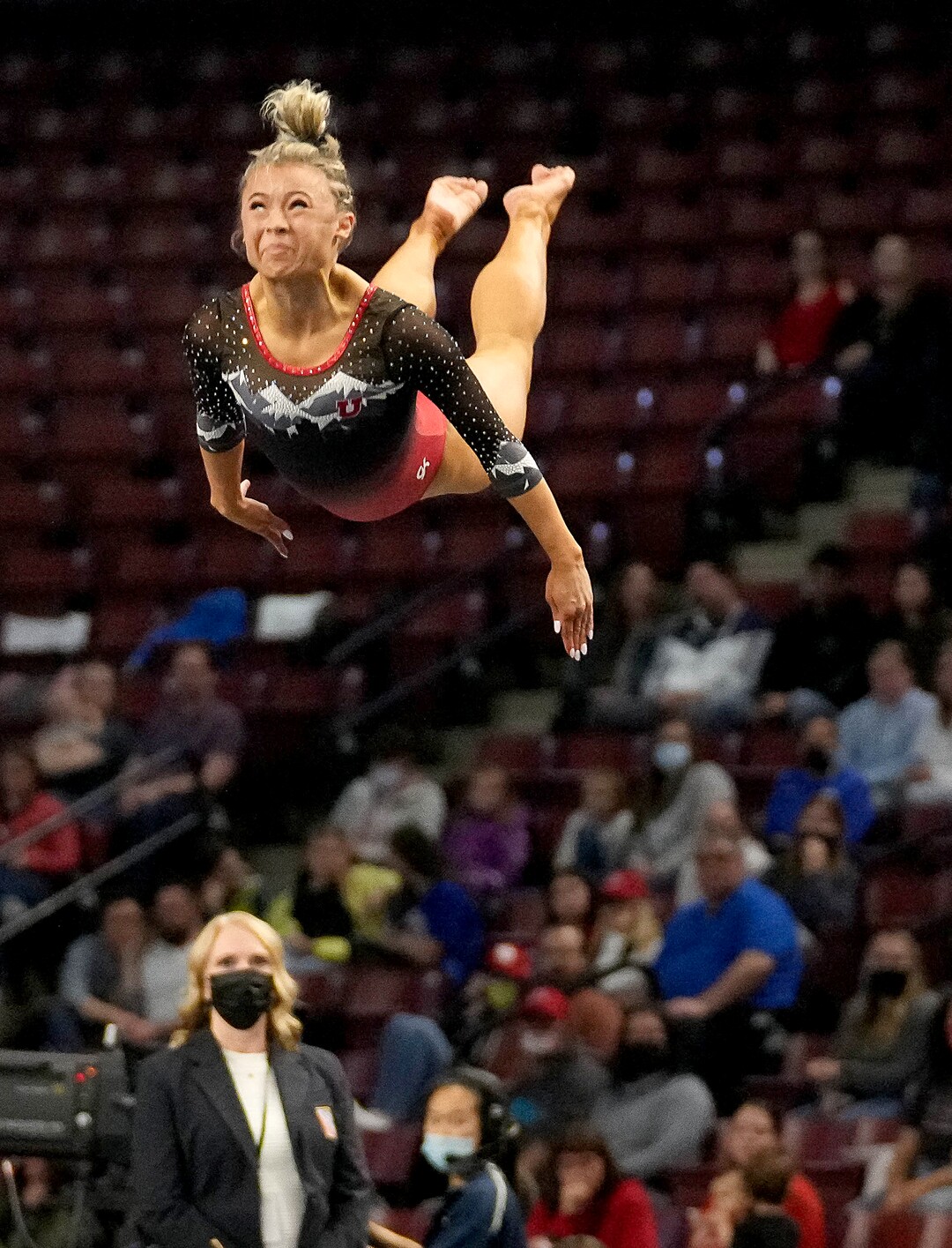 (Francisco Kjolseth | The Salt Lake Tribune) Sydney Soloski performs her floor routine at the Best of Utah NCAA Gymnastics Meet at the Maverik Center in West Valley City on Friday, Jan. 7, 2022.