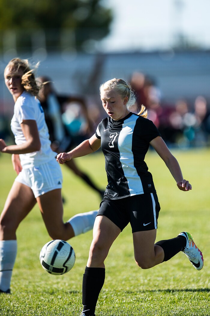 (Chris Detrick  |  The Salt Lake Tribune)  Syracuse's Ashlyn Hall (7) during the game at Fremont High School Thursday, October 5, 2017. 