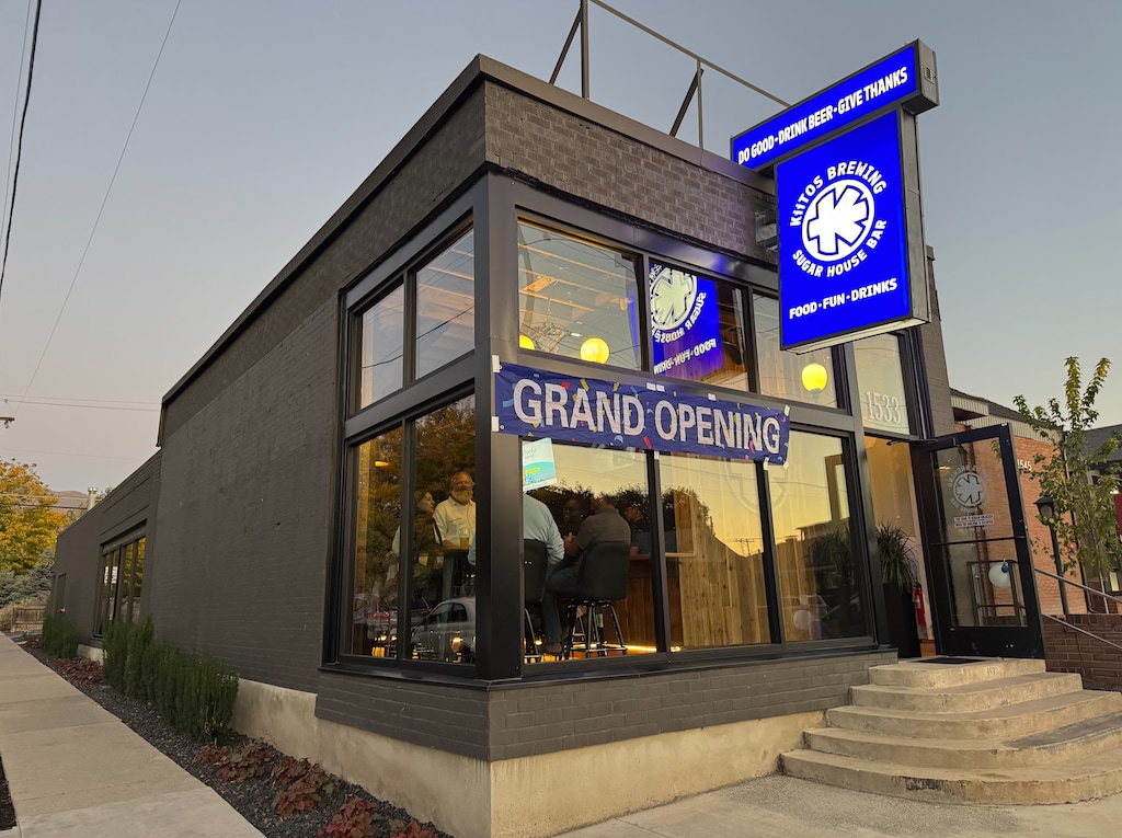 (Rachel Crosby  |  The Salt Lake Tribune) Kiitos Brewing's Sugar House location, at 1533 S. 1100 East, opened on Tuesday evening, Oct. 7, 2025.