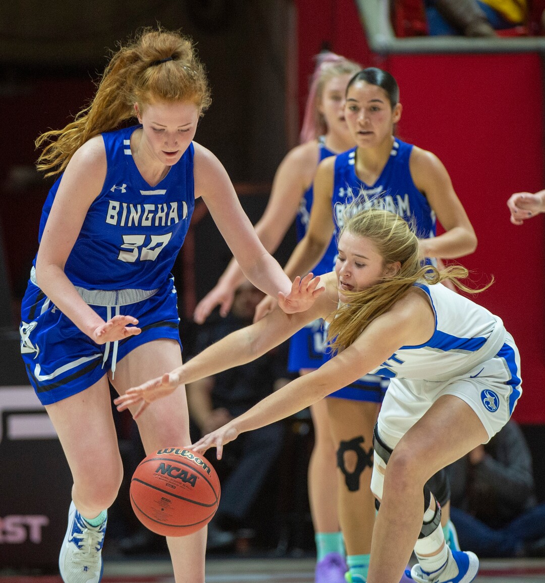 (Rick Egan  |  The Salt Lake Tribune)   Bingham Miners Samantha  Holman (30),goes for the ball along with Fremont Sliverwolves Halle Duft (2), in the 6A championship game, between the Fremont Sliverwolves and the Bingham Miners, at the Jon M. Huntsman Center, Saturday Feb. 29, 2020