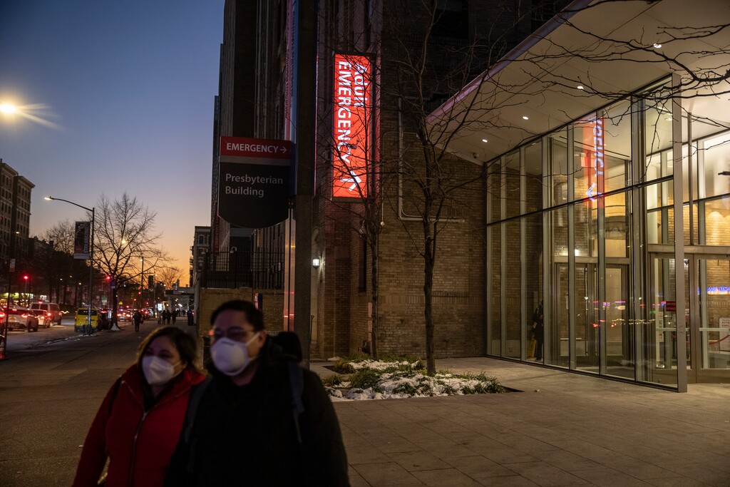 (Victor J. Blue | The New York Times) 

The emergency department at New York Presbyterian/Columbia University Medical Center in New York, Jan. 8, 2022.
