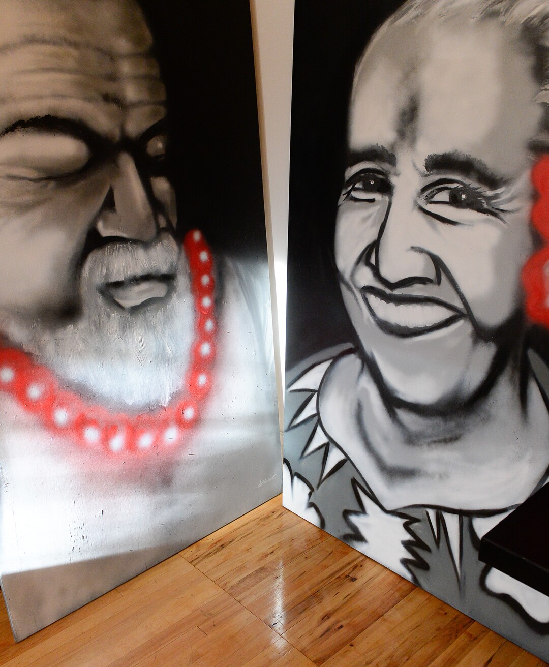 (Francisco Kjolseth  |  The Salt Lake Tribune)  The Pasifika Enriching Arts of Utah presents their 6th annual art exhibit at the Clubhouse, 850 E. South Temple on Saturday, Aug. 25, 2018, as part of Utah Pacific Islander Heritage Month to preserve culture and heritage through all types of mediums and disciplines.
