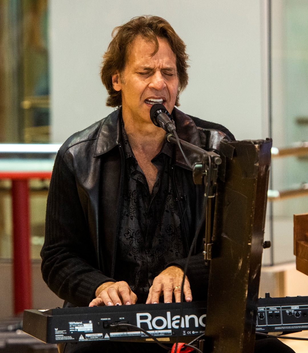 (Rick Egan  |  The Salt Lake Tribune)    Kurt Bestor performs a Christmas medley, during an intimate one-man show at Shriners' Hospital, Tuesday, Nov. 19, 2019.
