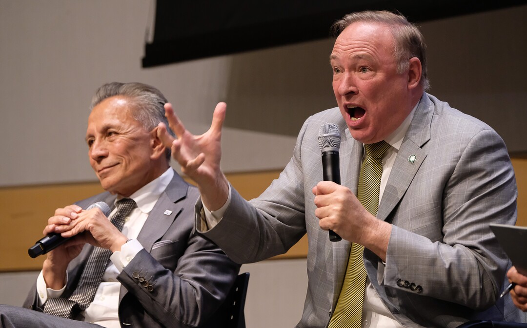 (Francisco Kjolseth  |  The Salt Lake Tribune)  Jim Dabakis gets animated as he talks about air pollution alongside fellow candidate David Ibarra during a debate for Salt Lake City mayor at the Salt Lake City Library on Wed. June 26, 2019.