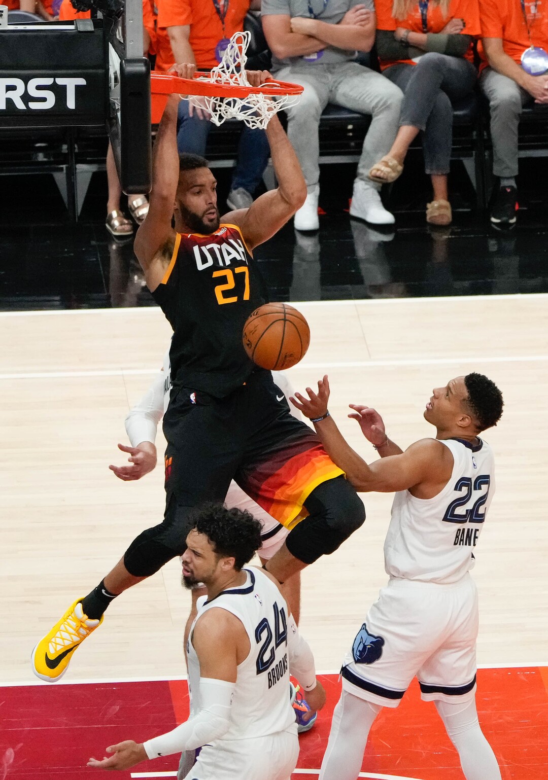 (Francisco Kjolseth | The Salt Lake Tribune) Utah Jazz center Rudy Gobert (27) dunks over the Memphis defense in the first half of Game 5 of an NBA basketball first-round playoff series Wednesday, June 2, 2021, in Salt Lake City, UT.