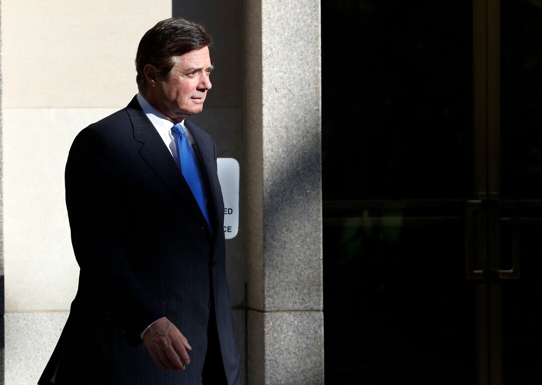 Paul Manafort, departs Federal District Court in Washington, Monday, Oct. 30, 2017. Manafort, President Donald Trump's former campaign chairman, and that Manafort's business associate rick Gates have pleaded not guilty to felony charges of conspiracy against the United States and other counts. (AP Photo/Alex Brandon)