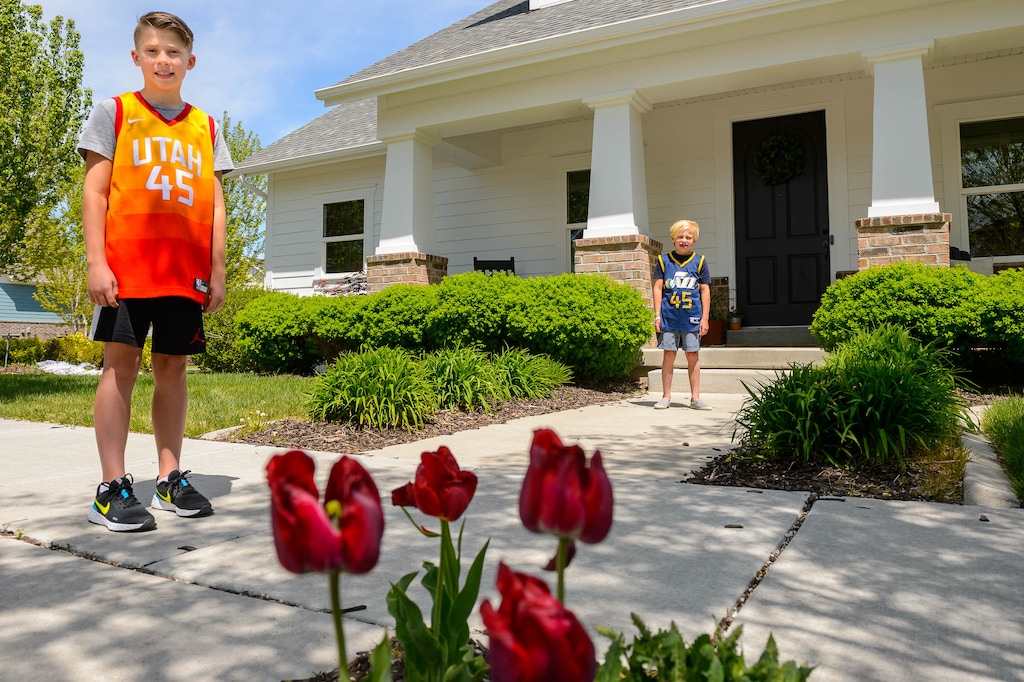 (Trent Nelson | The Salt Lake Tribune) Dexter Mason, left, and Beckley Brown live on the same South Jordan street, yet the two friends can't hang out due to social distancing requirements during the COVID-19 crisis. The two friends were photographed on Thursday, April 30, 2020.