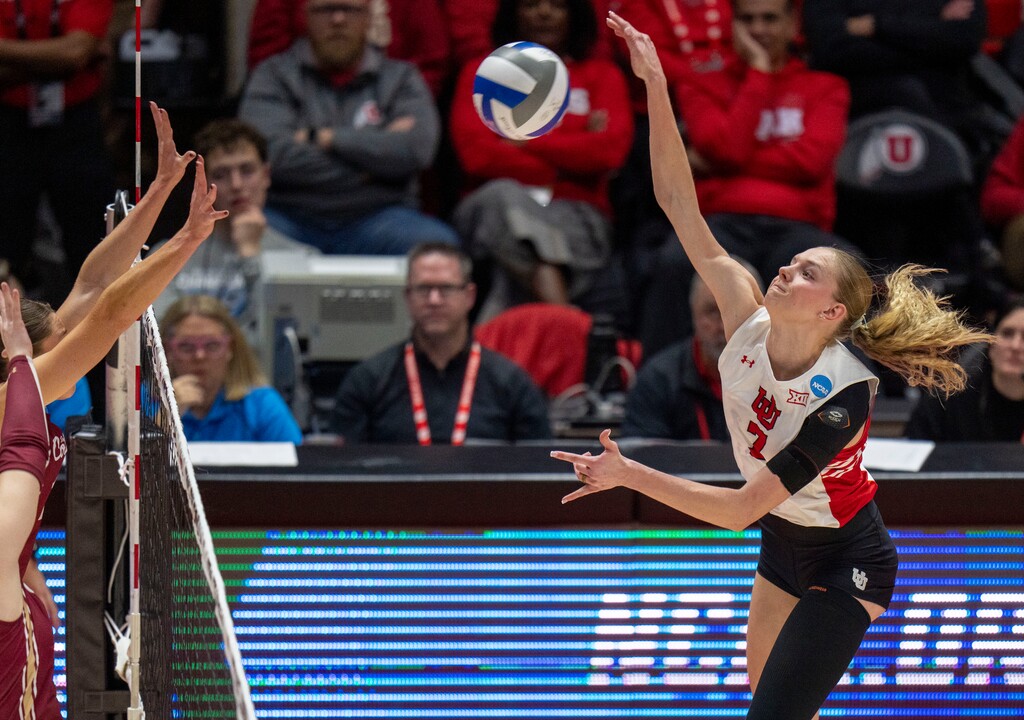 (Rick Egan | The Salt Lake Tribune) Utah outside hitter Lauren Jardine (7) hits the ball, in the NCAA Salt Lake Regionals, at the Jon M. Huntsman Center, on Wednesday, Dec 4, 2024. 