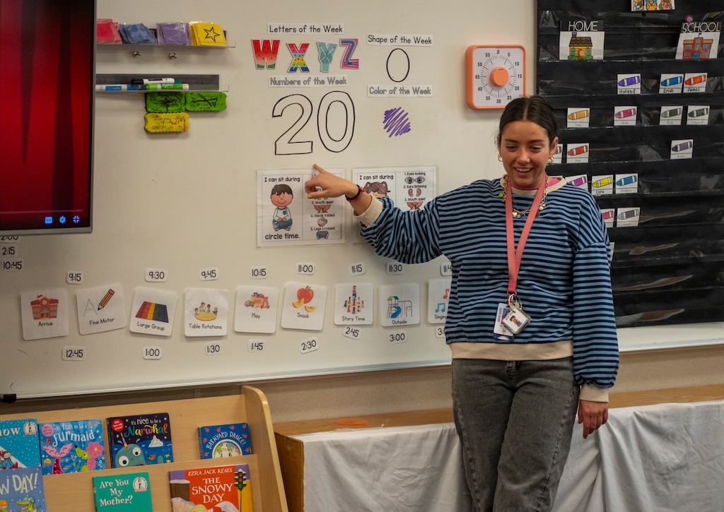 (Rick Egan | The Salt Lake Tribune) Avery Beeson teaches students at Fox Hollow Elementary School, on Tuesday, Jan 7, 2025. Utah is outpacing the rest of the country in fourth and eighth-grade reading and math comprehension, according to newly released national data, but reading scores remain on the decline.