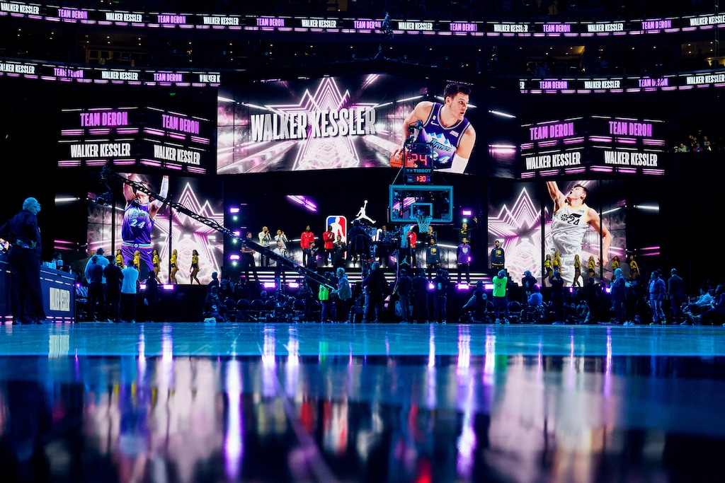 (Trent Nelson  |  The Salt Lake Tribune) Team Deron's Walker Kessler (24) is introduced at the Jordan Rising Stars event as part of NBA All-Star Weekend, in Salt Lake City on Friday, Feb. 17, 2023.