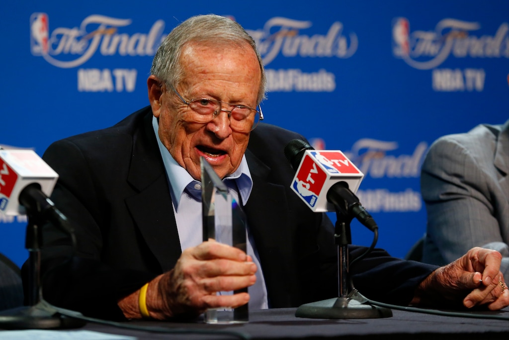 (Paul Sancya | AP) Dick Motta, speaks after receiving the 2015 "Chuck Daly Lifetime Achievement Award" from the National Basketball Coaches Association announced before Game 3 of basketball's NBA Finals in Cleveland, Tuesday, June 9, 2015.