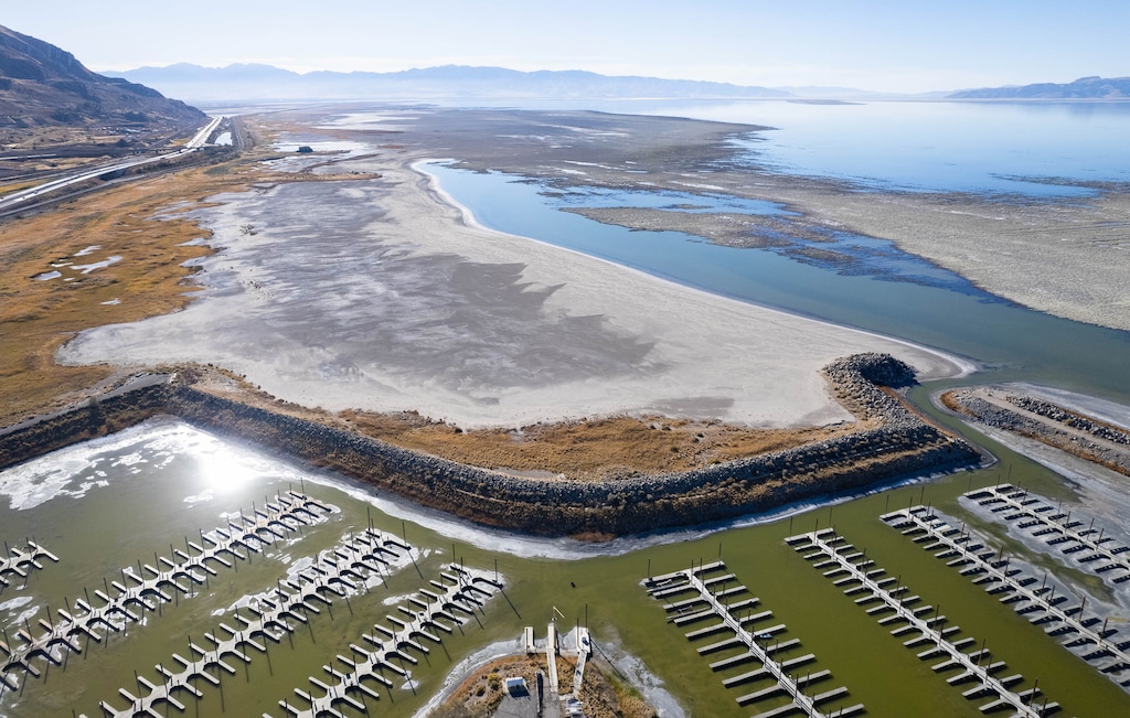 (Francisco Kjolseth | The Salt Lake Tribune) The Great Salt Lake Marina near Saltair is rendered inoperable for all boats as ongoing drought conditions continue to dropping lake levels on Tuesday, Oct. 18, 2022.