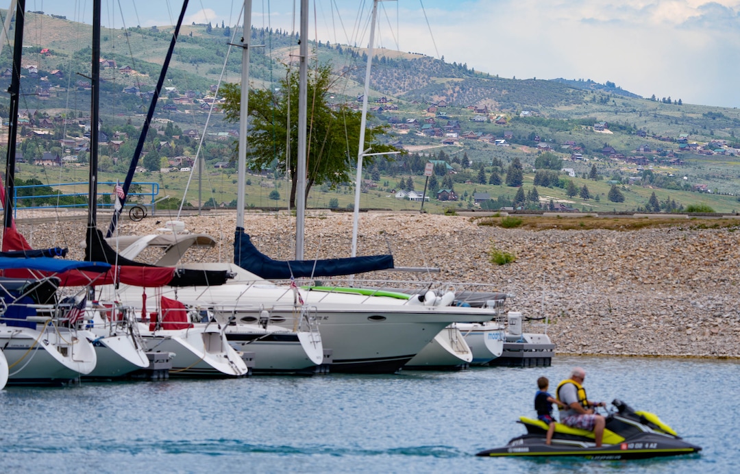 (Francisco Kjolseth | The Salt Lake Tribune) Homes speckle the hillside near the Bear Lake State Park marina on Thursday, June 30, 2022. A new study is out showing the economic contributions of Bear Lake, underscoring the need to keep the lake healthy.