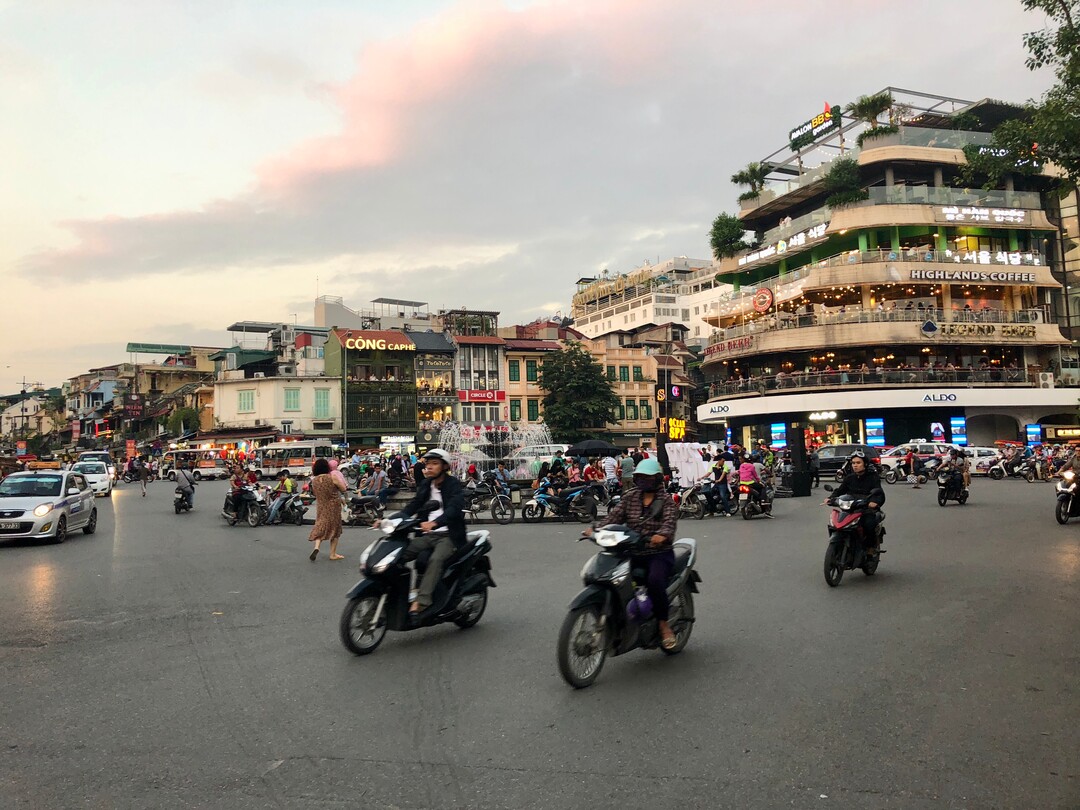(Mike Stack for The Salt Lake Tribune) Street scenes central Old Quarter in Hanoi, Vietnam