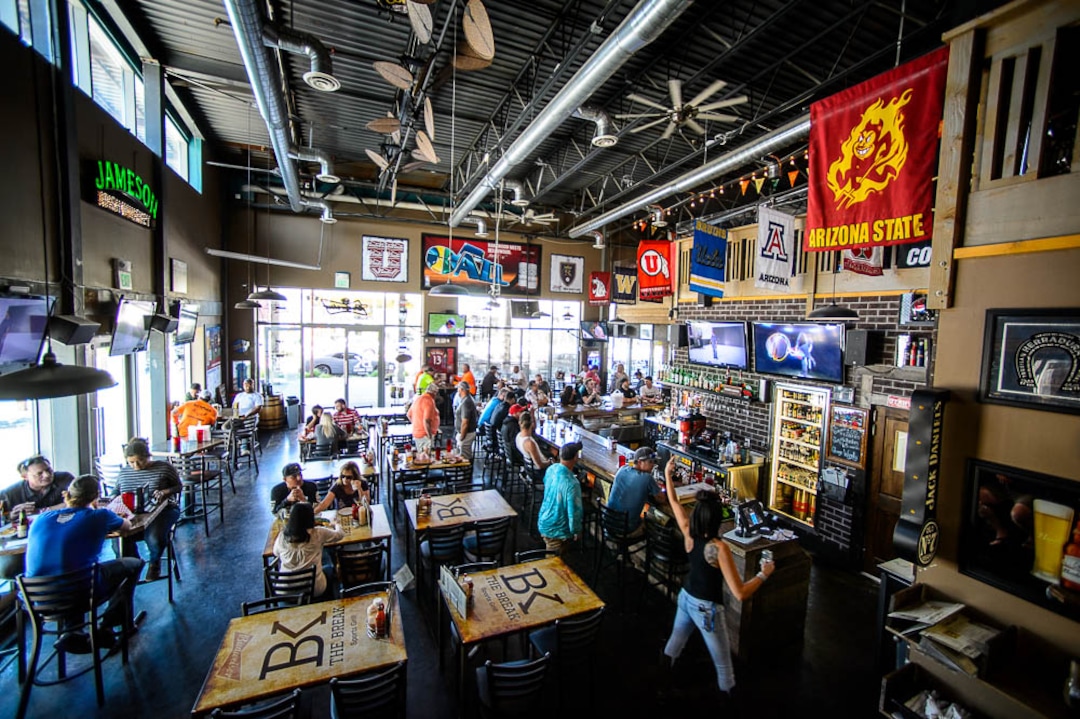 (Trent Nelson | The Salt Lake Tribune)  No one wants The Break to become a bar — not its owner Bam Peck, or the South Jordan City Council. But the parties say they have no choice because the Legislature did away with the dining club liquor license. Now The Break, and dozens of other Utah businesses, have to choose between being a bar (no one under 21) or a restaurant (must order food to drink). The Break Sports Grill in South Jordan, Friday June 1, 2018.