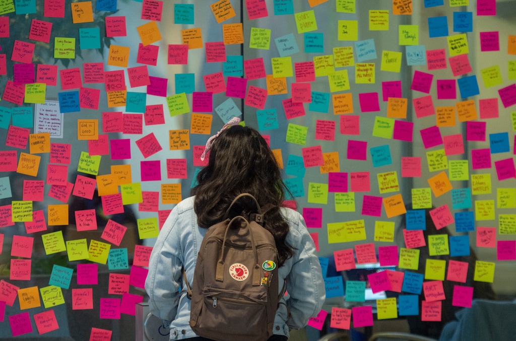 (Rick Egan  |  The Salt Lake Tribune) Utah students write messages about mental health.
