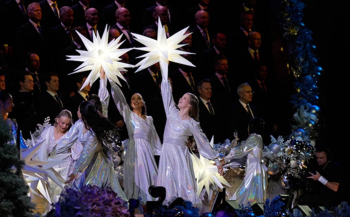 (Francisco Kjolseth | The Salt Lake Tribune) The Tabernacle Choir at Temple Square holds its annual Christmas Concert with special guests Stephanie J. Block and Sebastian Arcelus on Thursday, Dec. 11, 2025,