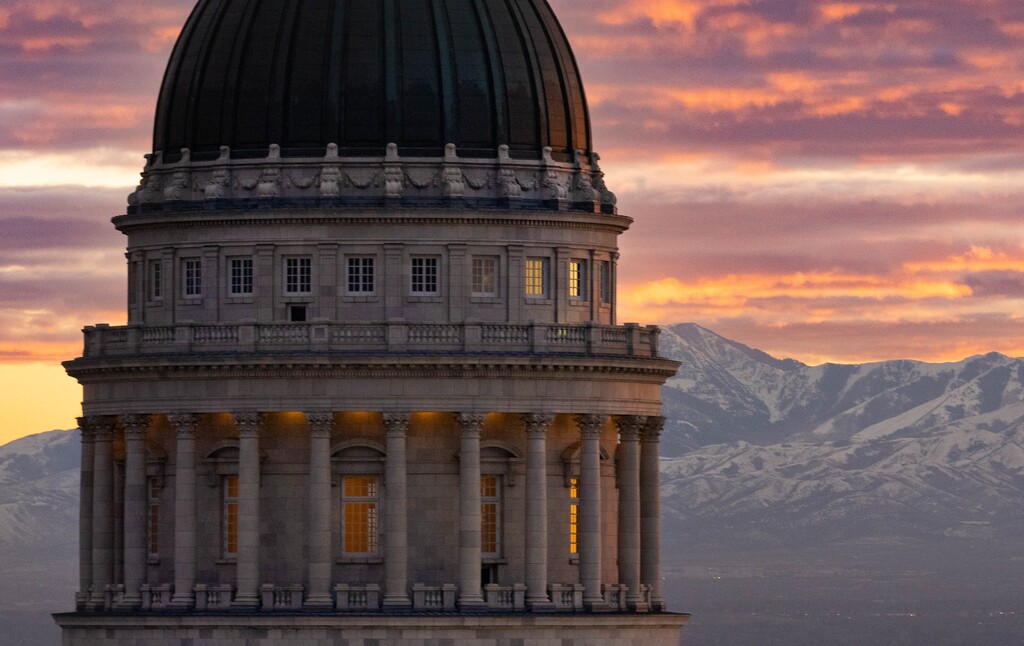 (Francisco Kjolseth | The Salt Lake Tribune) The sun sets on the Utah Capitol on Wednesday, Feb. 9, 2022.