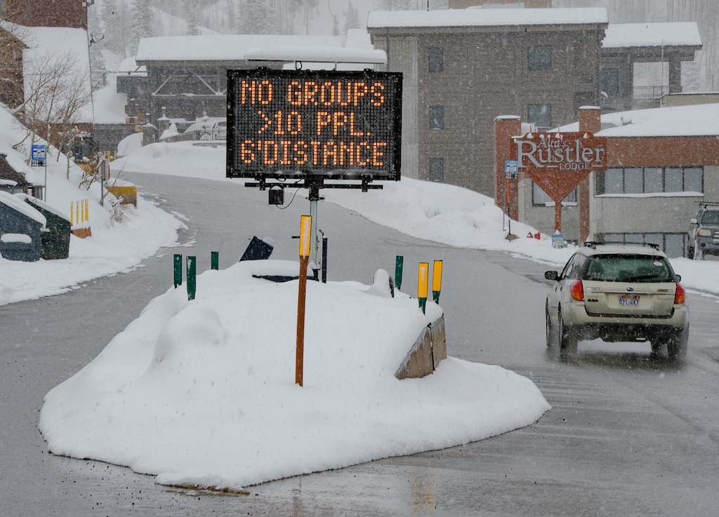 (Francisco Kjolseth | The Salt Lake Tribune) A sign at Alta Ski Resort encourages people to social distance in the wake of the coronavirus pandemic on Wednesday, March 25, 2020. A group of MIT students analyzed several lodges in town and parts of the ski area to determine where guests are most at risk for catching the virus and how decrease their odds.