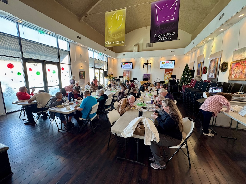(Mark Eddington | The Salt Lake Tribune) Members of the public gather for a free meal at Solomon's Porch in St. George on Sunday, Dec. 14, 2025.