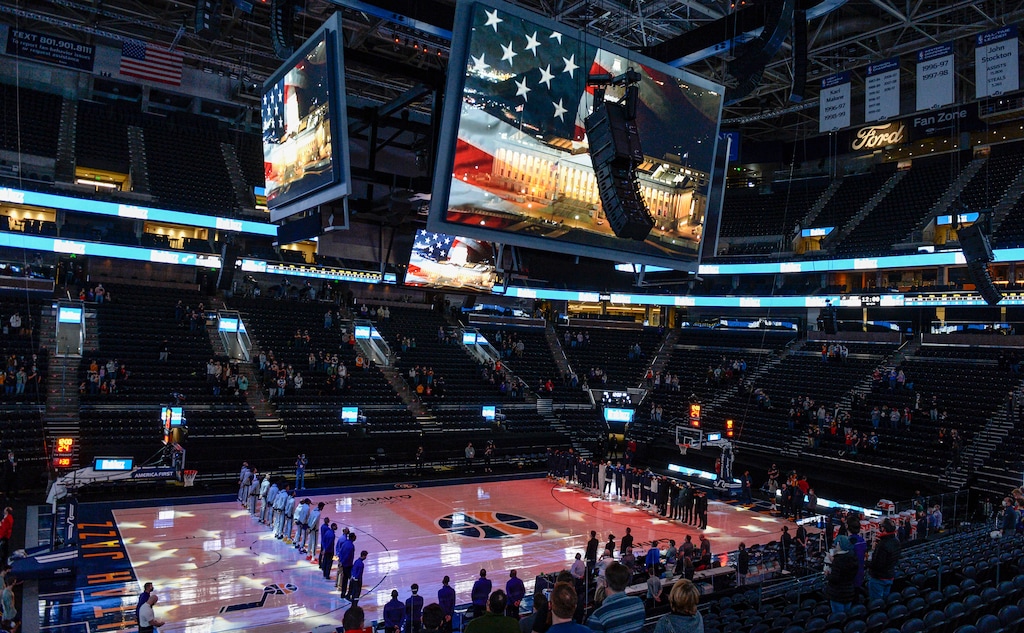 (Leah Hogsten  |  The Salt Lake Tribune) Crowds socially distance in the stands to watch as the Jazz crack open their 2020-21 preseason with their second game against the Phoenix Suns, Dec. 14, 2020. 