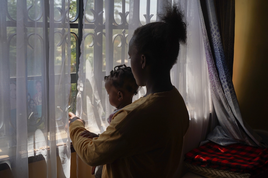 (Giles Clarke | The New York Times)

Muriel and her daughter at the Kara Olmurani safehouse in Nairobi, Kenya, on Jan. 7, 2023.