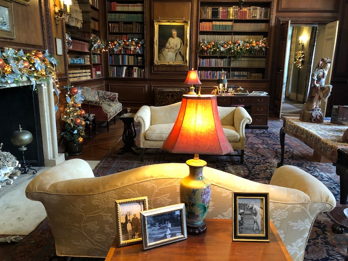 (Scott D. Pierce | The Salt Lake Tribune) Filoli decorated for Christmas.