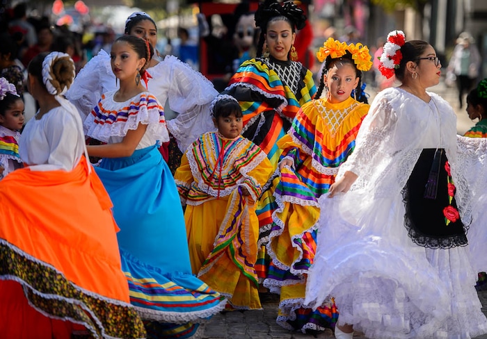 (Trent Nelson | The Salt Lake Tribune)
Dancers in the third annual Hispanic Heritage Parade and Street Festival in Salt Lake City, Saturday Sept. 22, 2018.
