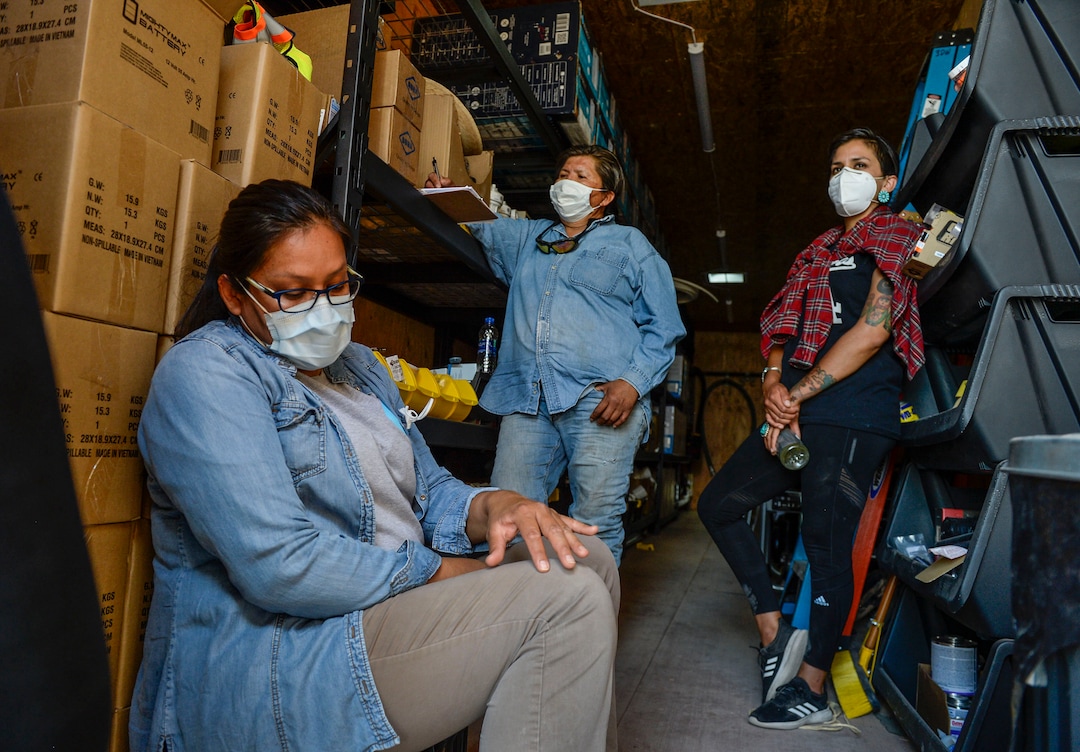 (Leah Hogsten  |  The Salt Lake Tribune) l-r (Din) Shanna Yazzie, Alberta Yazzie and Emma Robbins wait for water tanks to be delivered for the Navajo Water Project for DigDeep, June 23, 2020 in Dilkon, Arizona. DigDeep is a national nonprofit dedicated to expanding water access in rural America and its Navajo Water Project currently has 13 staff members who work on projects in Utah, Arizona and New Mexico.