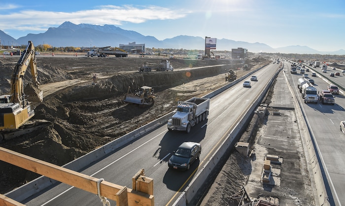 (Francisco Kjolseth  |  The Salt Lake Tribune)  UDOT completes the first stage of the new Triumph Blvd bridge in Lehi, opening East to West traffic on Thursday, Nov. 1, 2018, as part of the I-15 Technology Corridor Project.