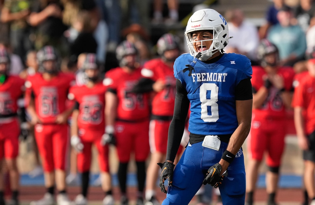 (Francisco Kjolseth | The Salt Lake Tribune) Salesi Moa, Fremont wide receiver and strong safety is pictured during a game against Weber High School on Aug. 15, 2025.