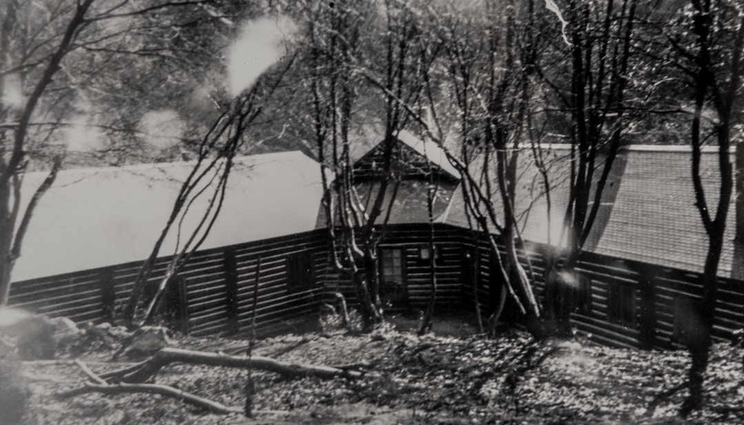 (Photo courtesy of Log Haven)    Log Haven, circa 1920-1922