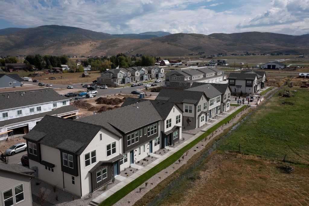 (Bethany Baker | The Salt Lake Tribune) Townhomes for rent and for sale are pictured at Francis Commons, a housing development in Summit County. 