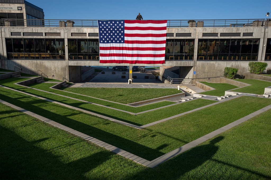 (Rick Egan | The Salt Lake Tribune) A Utah Highway Patrol officer stands watches over an empty courtyard at Utah Valley University on Wednesday, Sept. 17, 2025, one week after Charlie Kirk was shot and killed on campus.