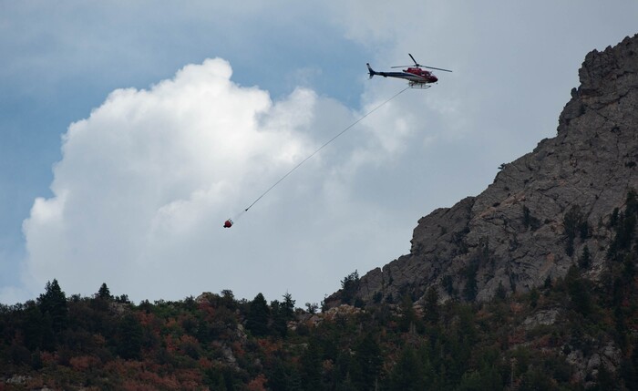 (Francisco Kjolseth  |  The Salt Lake Tribune) Air crews battle a fire in Neffs Canyon on the north side of Mount Olympus on Tuesday, Sept, 22, 2020.