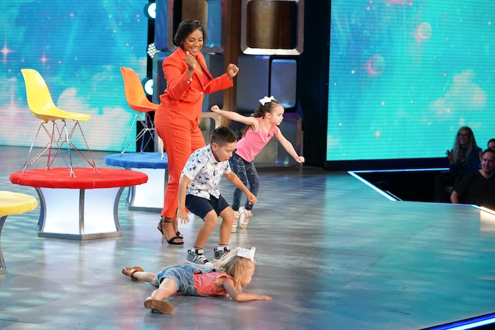 (Photo courtesy of Eric McCandless | ABC) Host Tiffany Haddish interacts with the youngsters on “Kids Say the Darndest Things.”