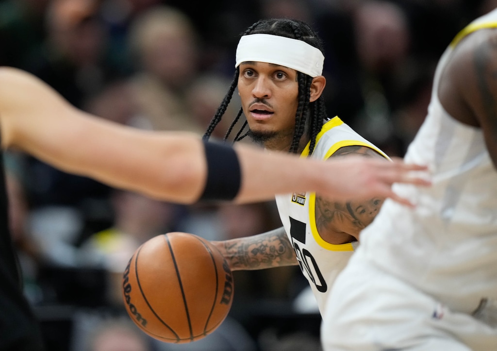 (Francisco Kjolseth | The Salt Lake Tribune) Utah Jazz guard Jordan Clarkson (00) as the Utah Jazz take on the LA Clippers in NBA basketball at Vivint Arena in Salt Lake City on Wednesday, Nov. 30, 2022.