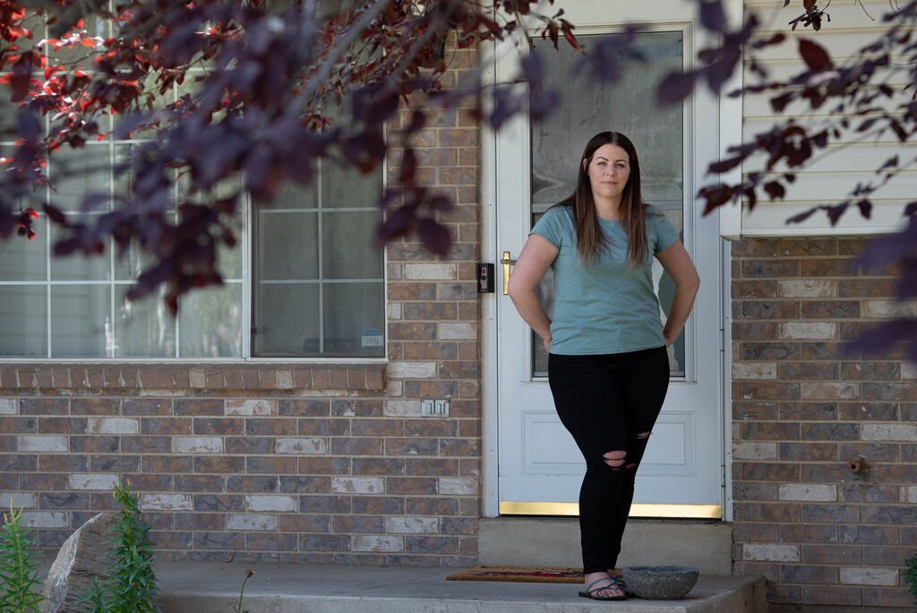(Francisco Kjolseth  |  The Salt Lake Tribune) Lisa O'Brien is the creator of the Utah COVID-19 Long Haulers group, a support group for people who say they have experienced long-term impacts as a result of the coronavirus. O'Brien began experiencing COVID-19 symptoms after a trip to Hawaii in early March but never got tested because she didn't have the usual symptoms required for testing at that time. While doctors consider people who have survived for three weeks following a diagnosis as "recovered," O'Brien says she continues to experience excessive fatigue as well as blood clots and tachycardia months later.