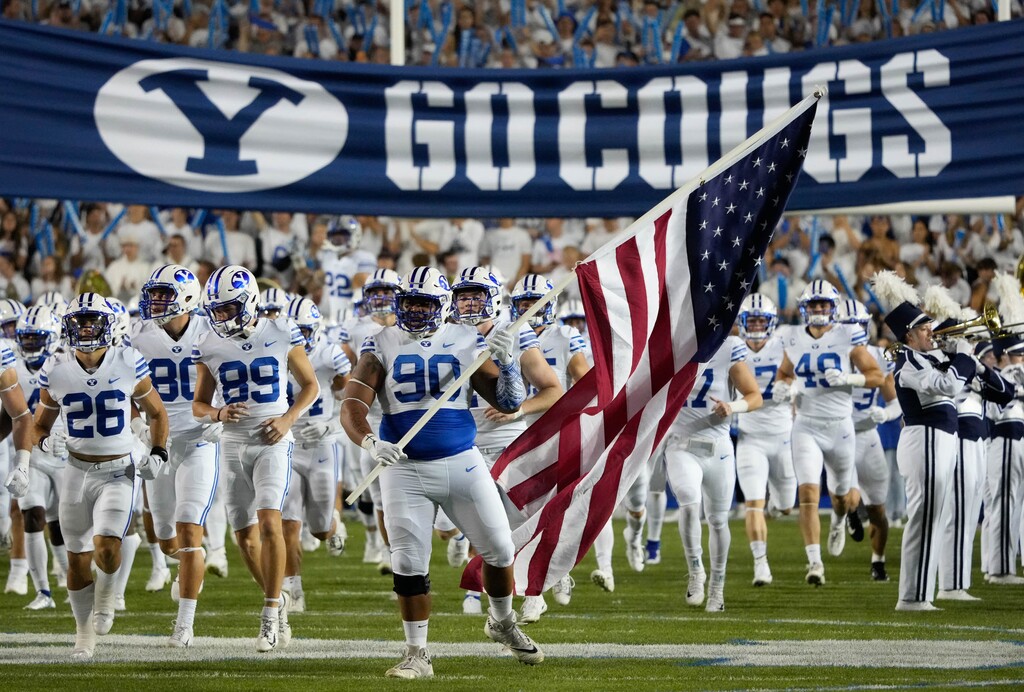 (Francisco Kjolseth | The Salt Lake Tribune) The Brigham Young Cougars get ready to take on the Arizona State Sun Devils at LaVell Edwards Stadium in Provo, on Saturday, Sept. 18, 2021.