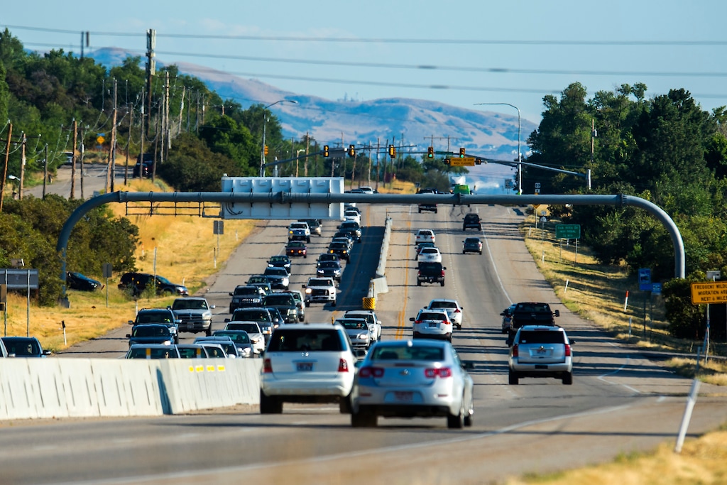 (Chris Detrick  |  Tribune file photo)  Traffic on U.S. 89 in Davis County near 1400 North on, Aug. 24, 2017.