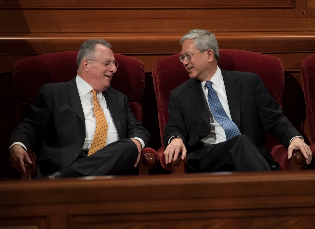 (Rick Egan  |  The Salt Lake Tribune)         Elder Ulisses Soares shares a laugh with Elder Gerrit W. Gong before the Saturday afternoon session of the188th Annual General Conference in Salt Lake City, Saturday, March 31, 2018.
