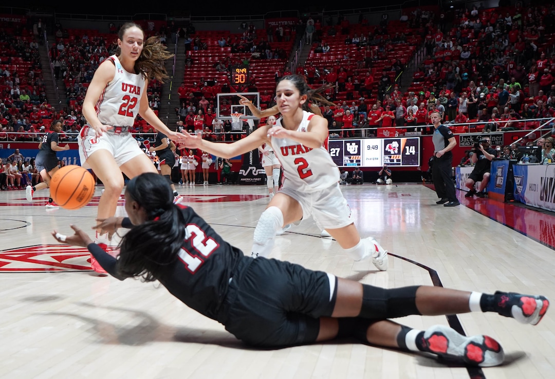 (Francisco Kjolseth | The Salt Lake Tribune) Utah Utes forward Jenna Johnson (22) and Utah Utes guard Ines Vieira (2) pressure Gardner-Webb Runnin' Bulldogs guard Jhessyka Williams (12) of a first-round college basketball game in the NCAA Tournament, Friday, March 17, 2023, in Salt Lake City, Utah.