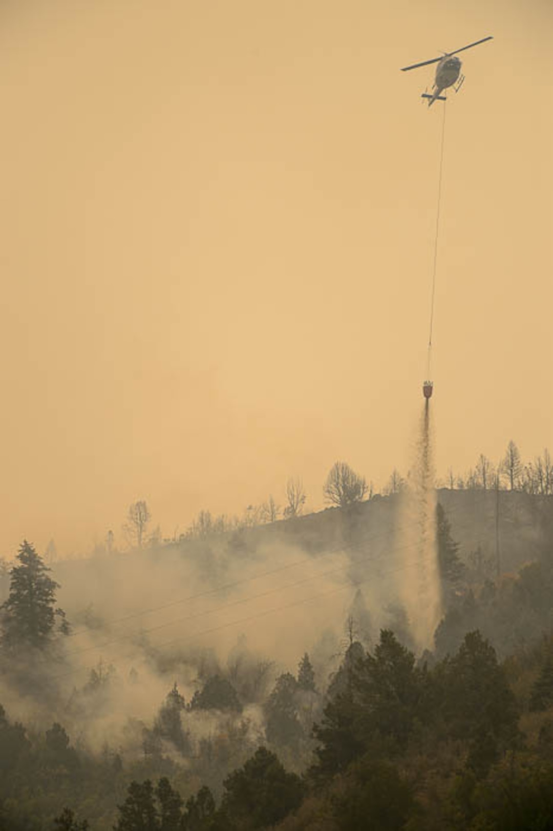 (Trent Nelson | The Salt Lake Tribune) The Coal Hollow Fire burns along Highway 6 in Utah County, Friday Aug. 10, 2018.