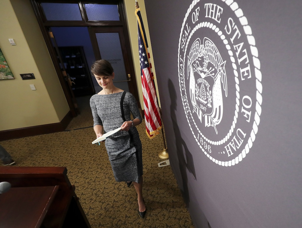 (Jeffrey D. Allred | Deseret News, pool) Dr. Angela Dunn, state epidemiologist from the Utah Department of Health, walks to the podium prior to speaking during the COVID-19 pandemic press briefing at the Capitol in Salt Lake City on Wednesday, June 3, 2020. 