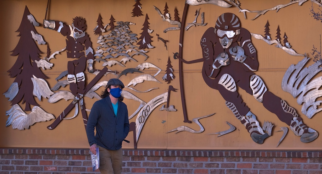 (Leah Hogsten | The Salt Lake Tribune) People wear masks in Ogden while shopping, Feb. 23, 2021. 