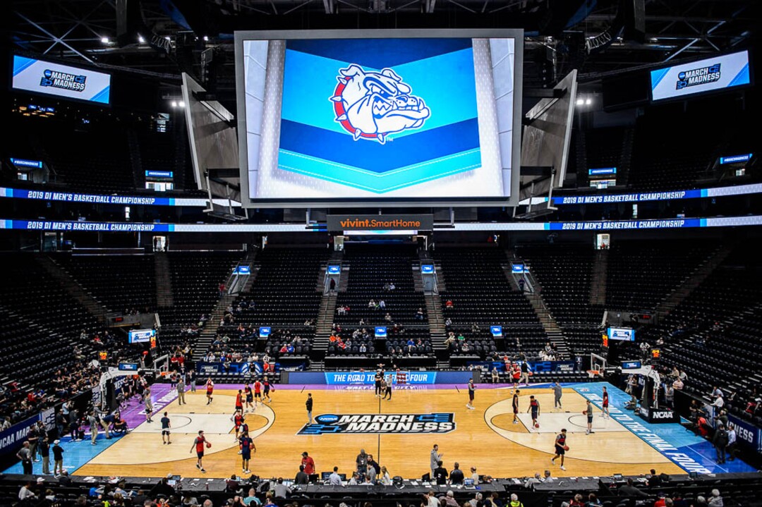 (Trent Nelson | The Salt Lake Tribune)  The Gonzaga Bulldogs practice for the 2019 NCAA Tournament in Salt Lake City on Wednesday March 20, 2019.