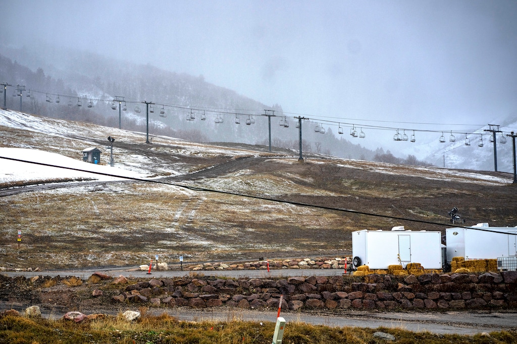 (Rick Egan | The Salt Lake Tribune) Nordic Valley Ski Resort on Monday, Jan. 5, 2026. The resort reports having a 5-inch base and getting 22 inches of snow this season. It closed Wednesday, Feb. 11, 2026, but operators say they will reopen this weekend if a predicted storm delivers.

