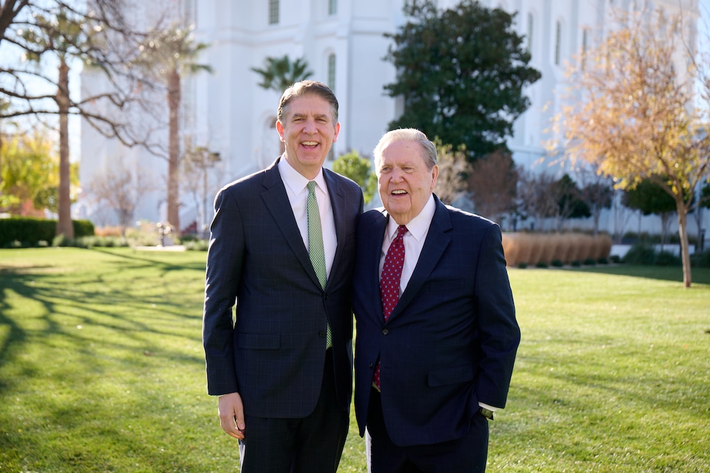 (The Church of Jesus Christ of Latter-day Saints) Apostle Jeffrey R. Holland with his son, general authority Seventy Matthew Holland, in front of the St. George Temple before the first session of the rededication on Sunday, Dec. 10, 2023.
